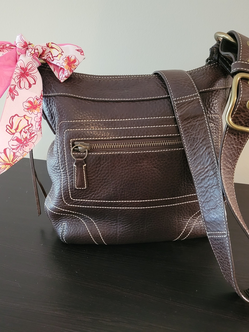 Coach 2006 Vintage Leather Crossbody